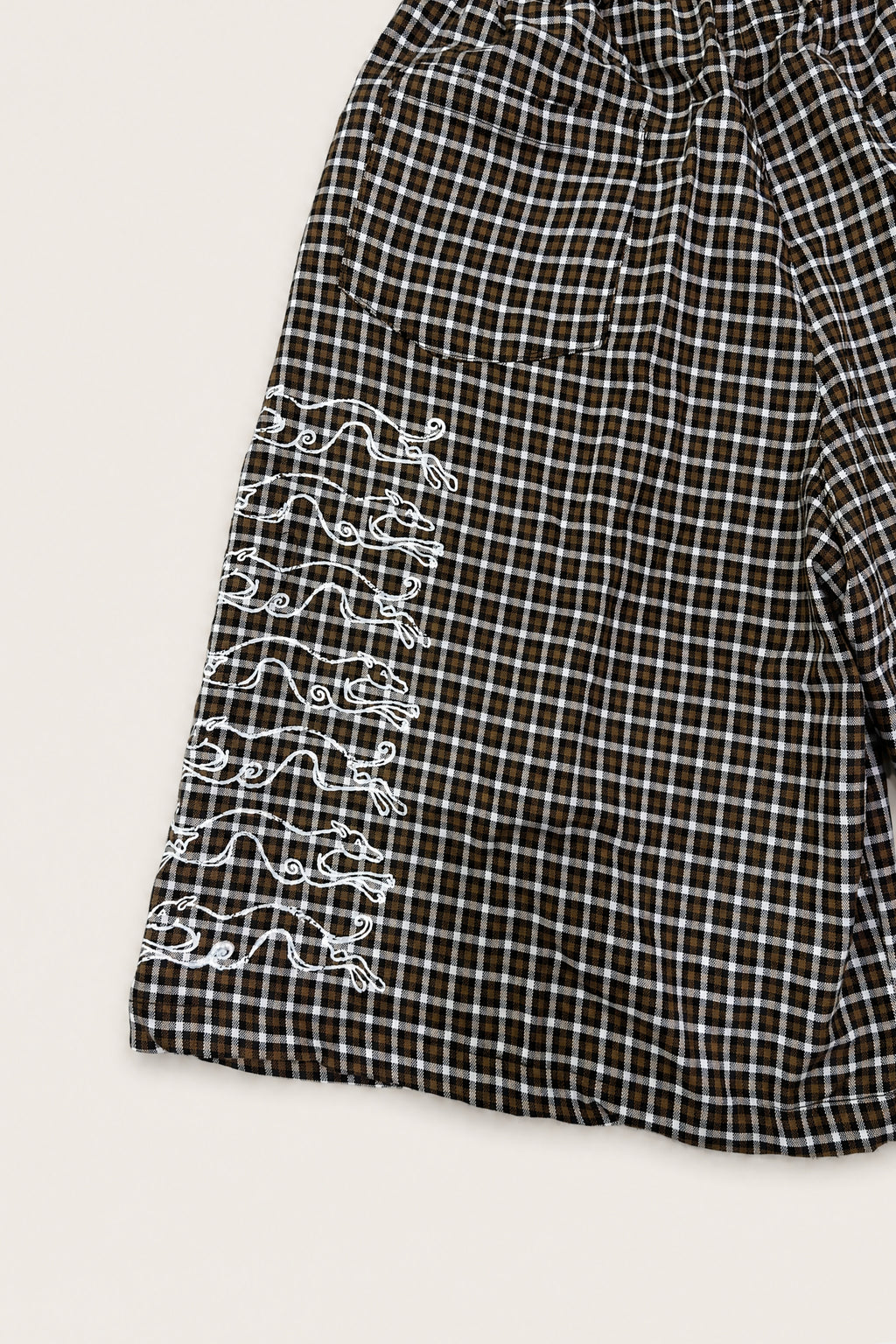 Aston Abode Lobby Shorts in Motel, print detail close-up