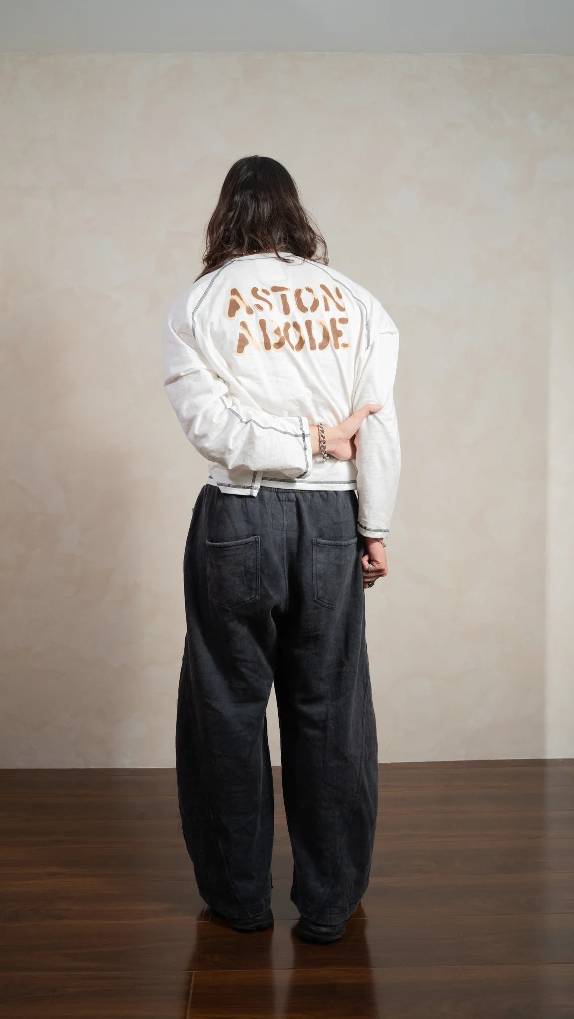 Look: Scorched Raglan with Aerostat Sweatpants